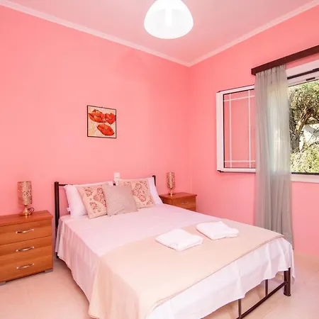 Marina's In Village Appartement *