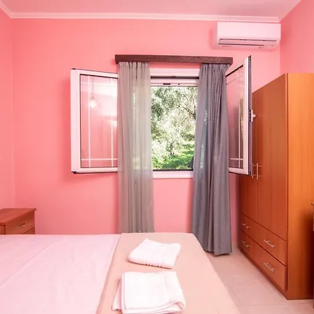Marina's In Village Appartement *